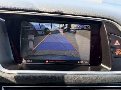 Used 2016 Audi Q5 2.0T Premium Plus w/ Technology Package image 26