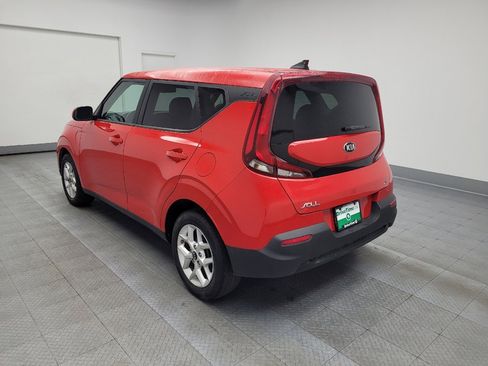 Used 2020 Kia Soul S FWD image 5