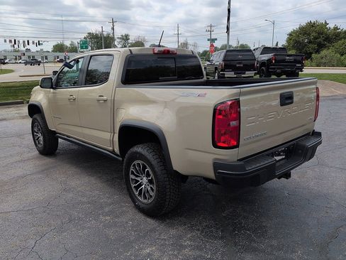 Used 2022 Chevrolet Colorado ZR2 AWD/4WD image 5