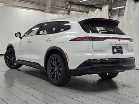 New 2025 Toyota Crown Signia image 12