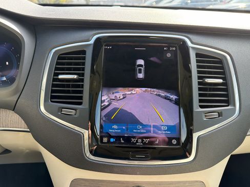 Certified 2023 Volvo XC90 B6 Core image 31