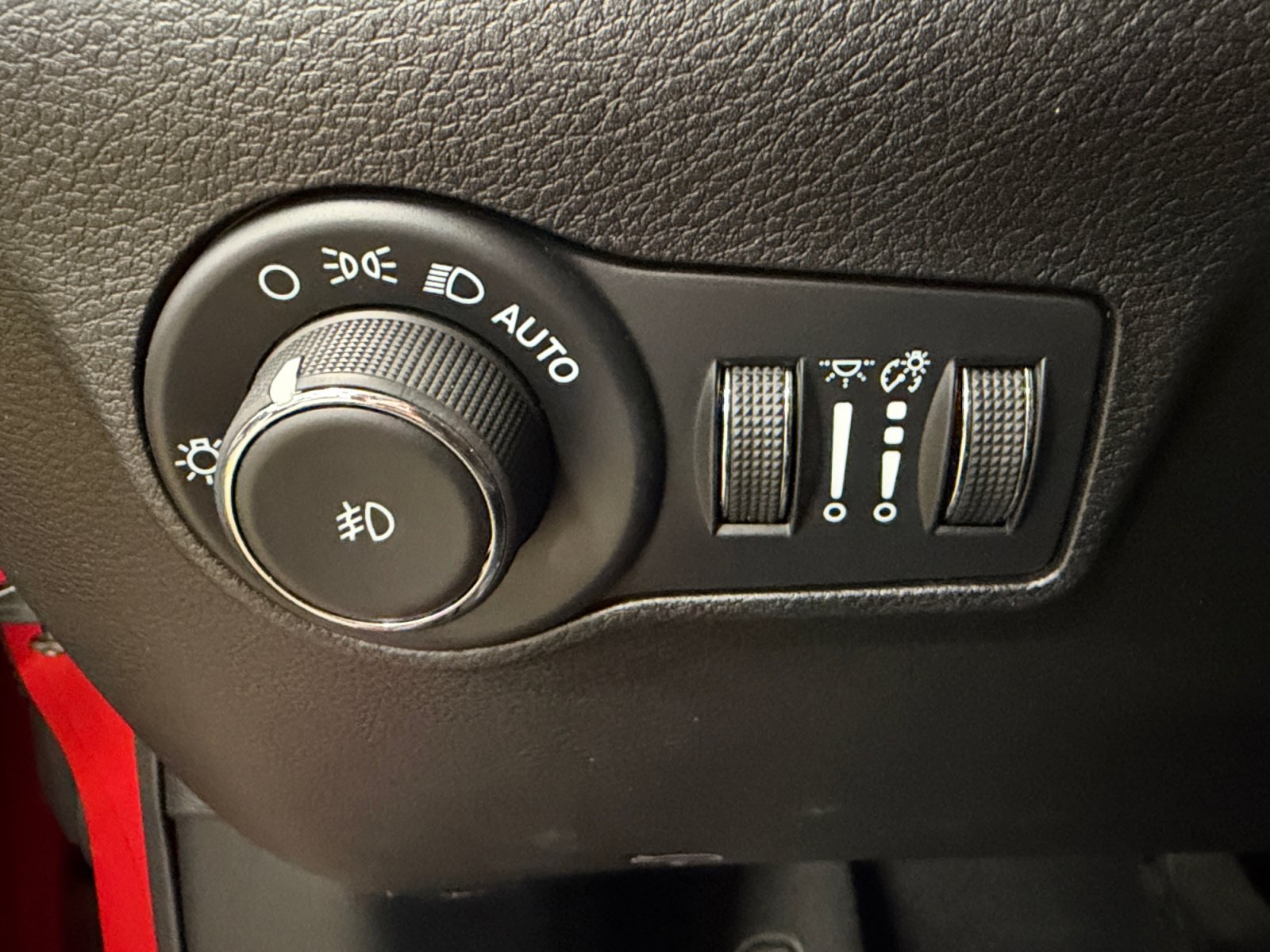Used 2024 Jeep Compass Limited AWD/4WD image 27