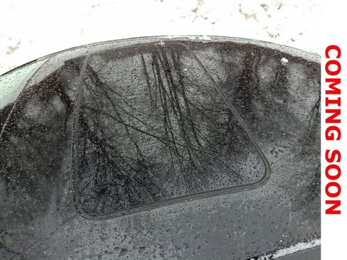 Used 2013 Buick Regal Premium image 9