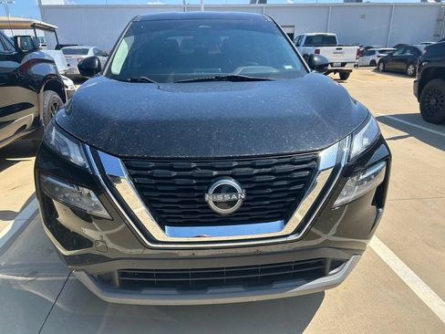 Used 2023 Nissan Rogue SV FWD image 15