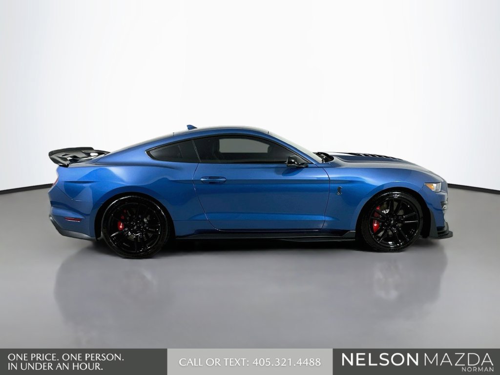 Used 2020 Ford Mustang Shelby GT500 w/ Technology Package RWD image 5