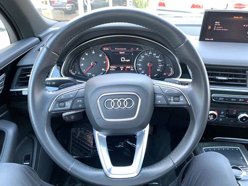 Used 2019 Audi Q7 3.0T Premium w/ Towing Package AWD/4WD image 24