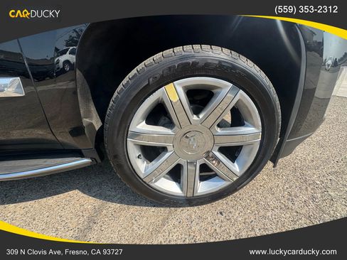 Used 2015 Cadillac Escalade Luxury image 29