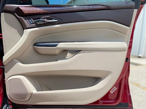 Used 2016 Cadillac SRX Performance w/ Driver Awareness Package FWD image 16