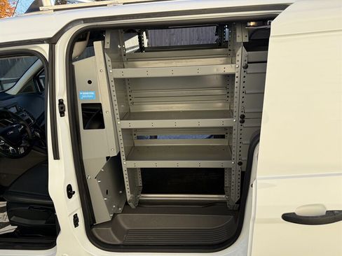 Used 2022 Ford Transit Connect XL image 13