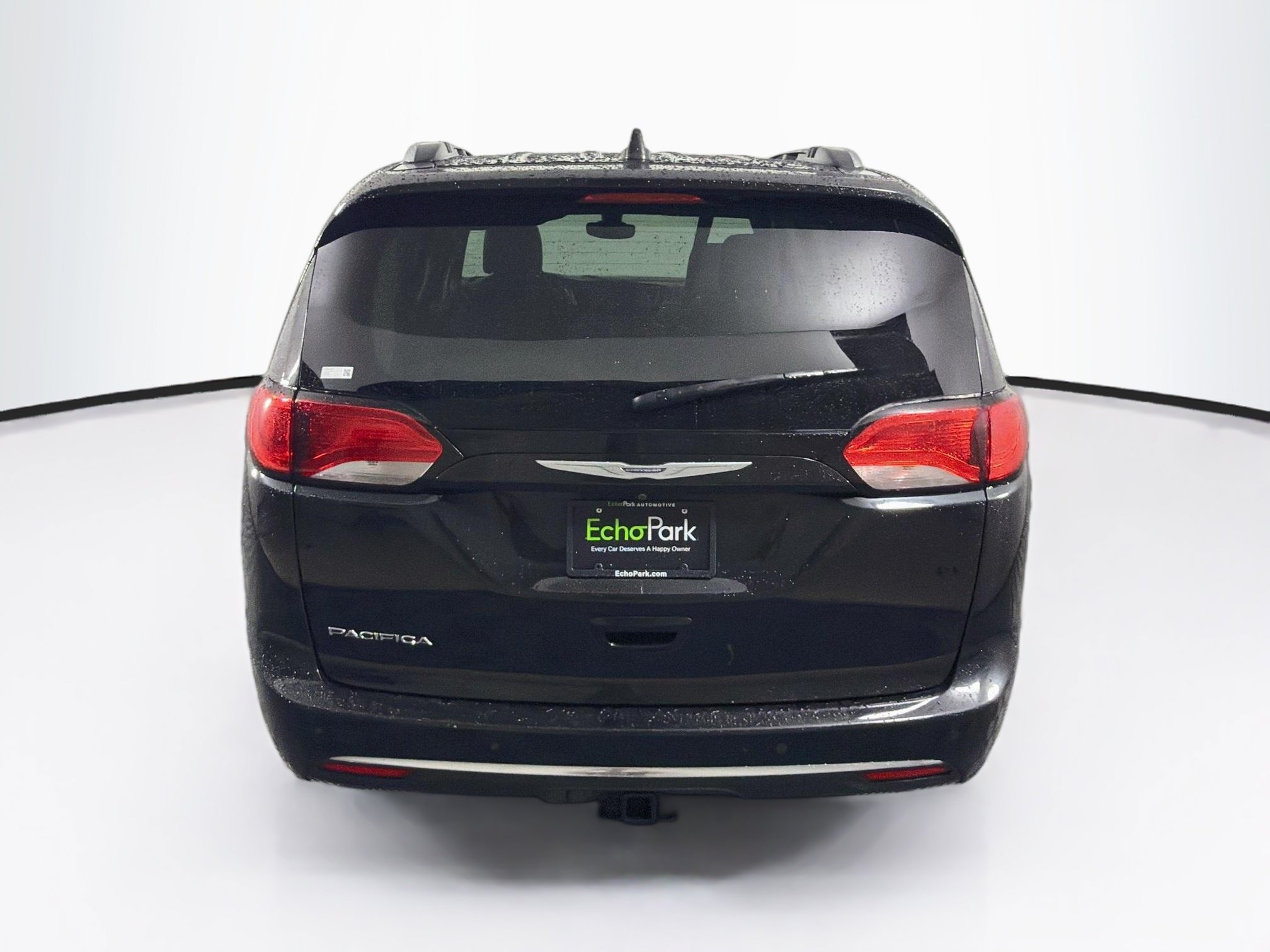 Used 2017 Chrysler Pacifica Touring-L Plus FWD image 7