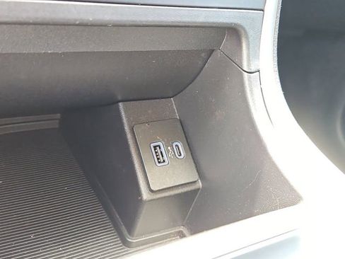 Used 2023 Ford Edge SE AWD/4WD image 27