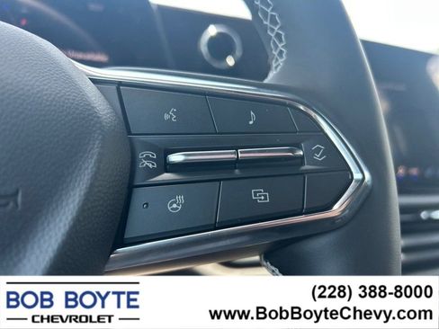 New 2025 Chevrolet Silverado EV LT image 11