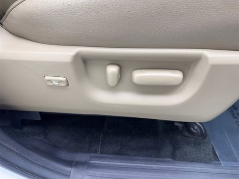 Used 2015 Toyota Sequoia Limited image 51