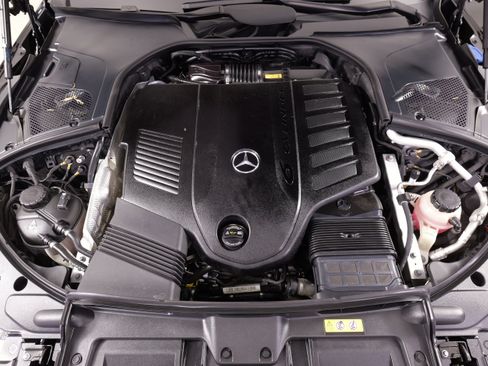 Used 2022 Mercedes-Benz S 500 4MATIC w/ AMG Line Package image 60