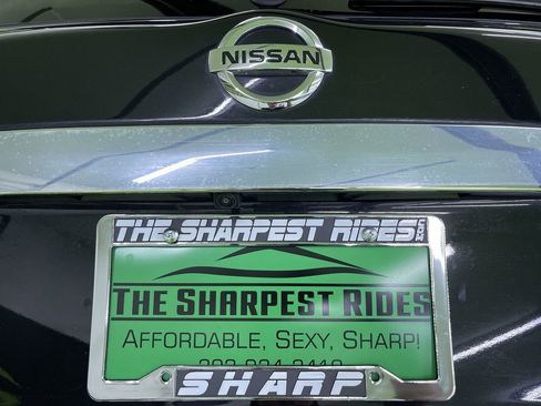 Used 2020 Nissan Pathfinder S image 12