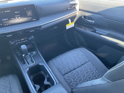New 2026 Nissan Kicks SV w/ Cold Weather Package FWD image 12