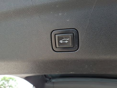 Used 2021 GMC Yukon AT4 w/ Rear Media and Nav Package AWD/4WD image 30