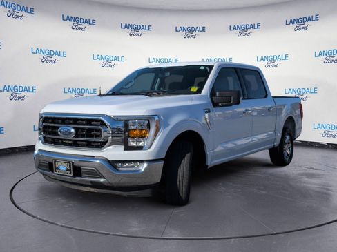 Used 2022 Ford F150 XLT w/ Equipment Group 302A High image 11