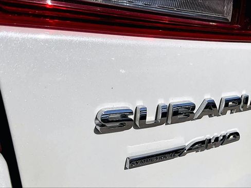 Used 2018 Subaru Outback 3.6R Limited image 31