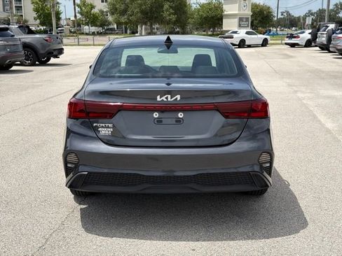Used 2024 Kia Forte LXS FWD image 4