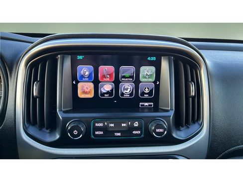 Used 2017 GMC Canyon SLE w/ SLE Convenience Package image 18