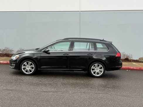 Used 2015 Volkswagen Golf TDI SE image 3