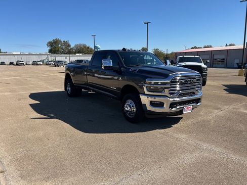 New 2026 RAM 3500 Laramie w/ Towing Technology Group image 7
