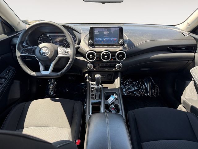 Used 2024 Nissan Sentra SV FWD image 10