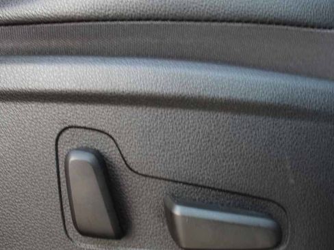 Used 2019 Hyundai Santa Fe Limited FWD image 31