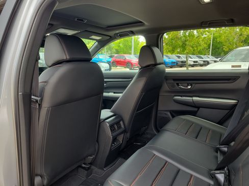 Used 2024 Honda CR-V Sport-L image 15