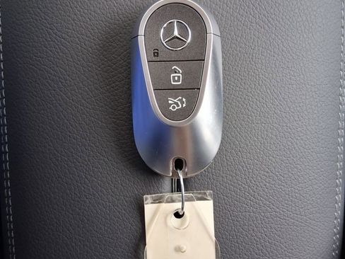 New 2026 Mercedes-Benz GLC 300 4MATIC image 28