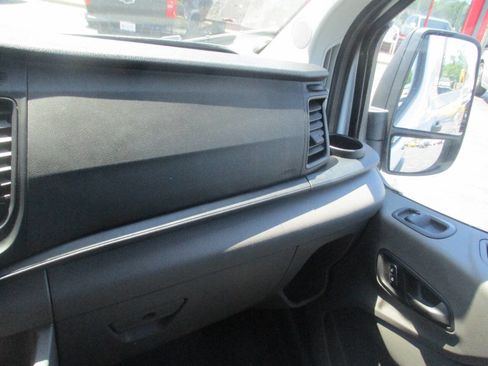 Used 2025 Ford Transit 250 Low Roof w/ Exterior Upgrade Package RWD image 30