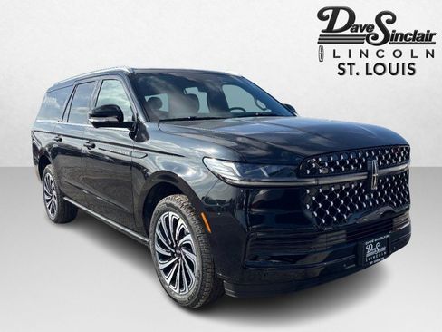 New 2025 Lincoln Navigator L Black Label image 3