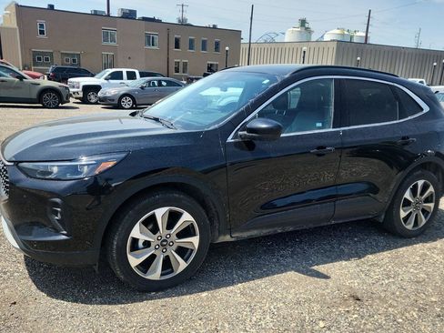 Used 2024 Ford Escape Platinum AWD/4WD image 8