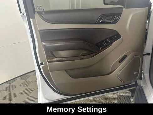 Used 2018 Chevrolet Suburban LT w/ Max Trailering Package AWD/4WD image 15