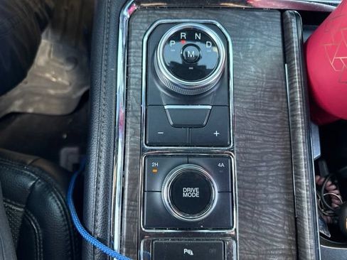 Used 2021 Ford Expedition Max Limited AWD/4WD image 16