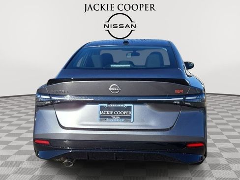 New 2026 Nissan Sentra SR w/ Floor Mat Package image 4