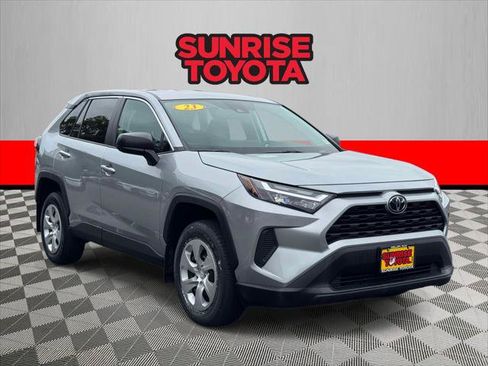 Certified 2023 Toyota RAV4 LE AWD/4WD image 1