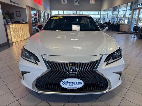 Used 2021 Lexus ES 250 w/ Premium Package AWD/4WD image 2