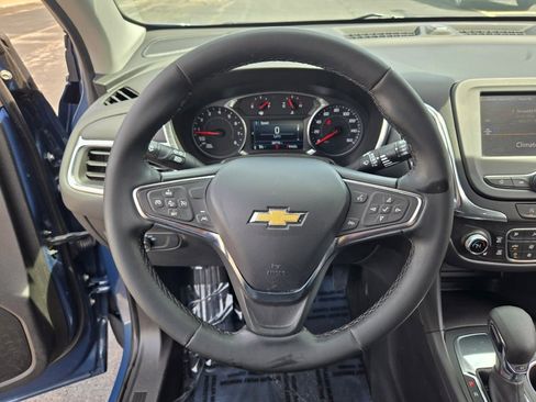 Used 2024 Chevrolet Equinox LT FWD image 34