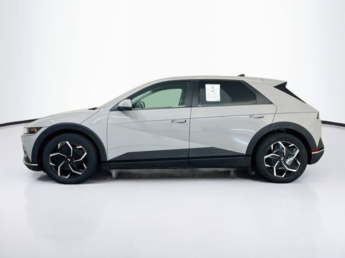 Used 2024 Hyundai Ioniq 5 SE AWD/4WD image 4