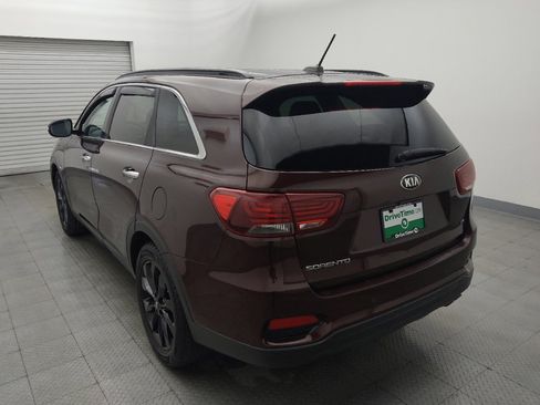 Used 2020 Kia Sorento S FWD image 5
