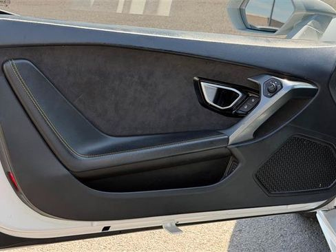 Used 2019 Lamborghini Huracan LP 580-2 RWD image 30