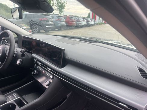 Used 2025 Hyundai Sonata SEL FWD image 22