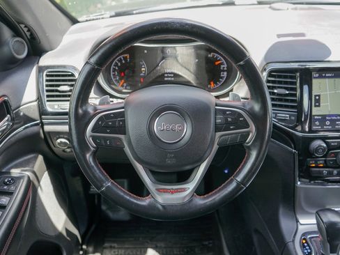 Used 2020 Jeep Grand Cherokee Trailhawk image 20