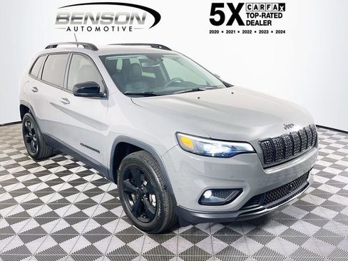 Used 2023 Jeep Cherokee Altitude Lux AWD/4WD image 1