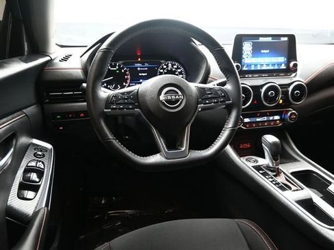 Used 2024 Nissan Sentra SR image 17