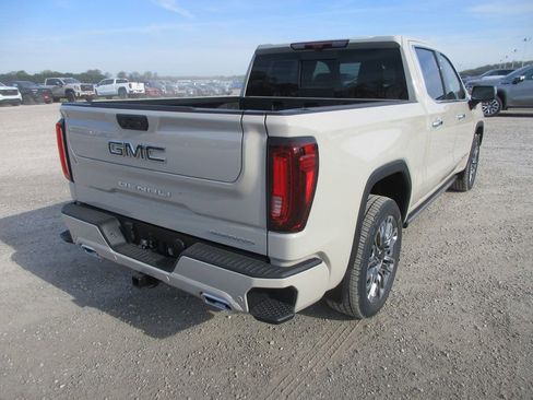 New 2026 GMC Sierra 1500 Denali Ultimate AWD/4WD image 5