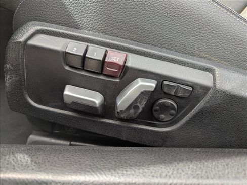 Used 2018 BMW 430i Convertible RWD image 11