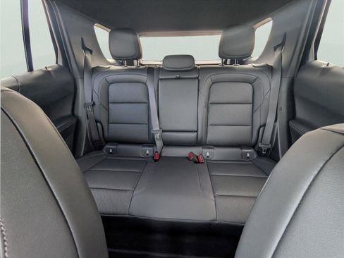New 2026 Chevrolet Equinox LT FWD image 24